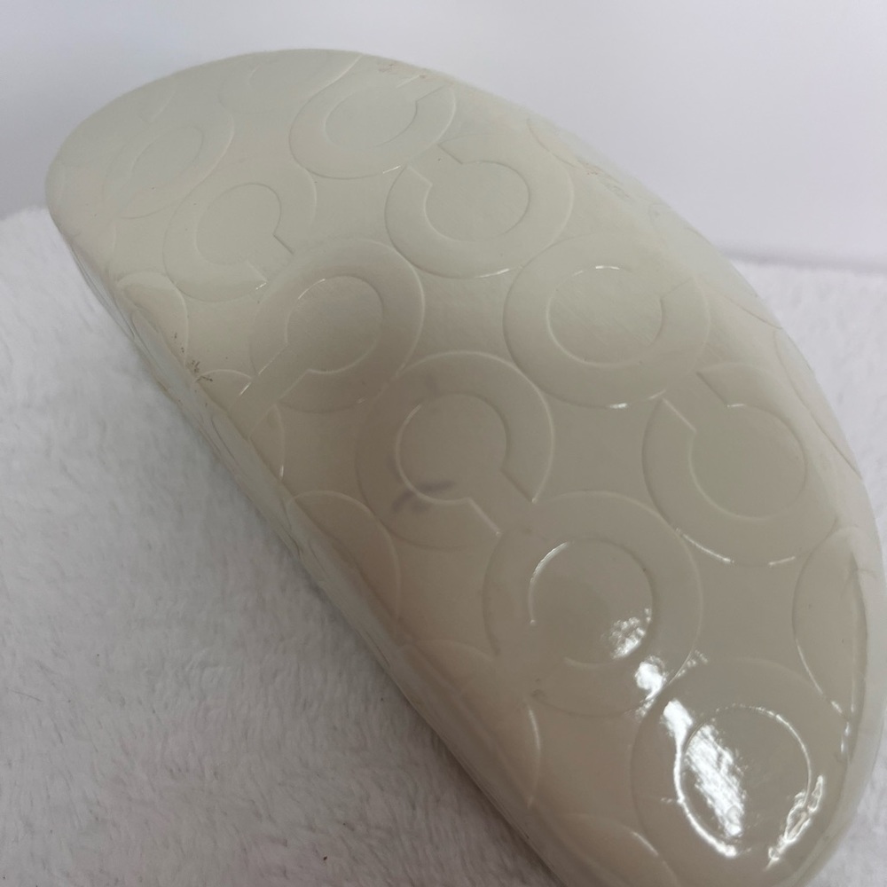Coach Hard Shell Glass Case - Picture 4 of 6